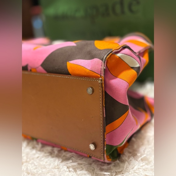 Kate Spade Brown Canvas Tote with Floral Design - Picture 6 of 16